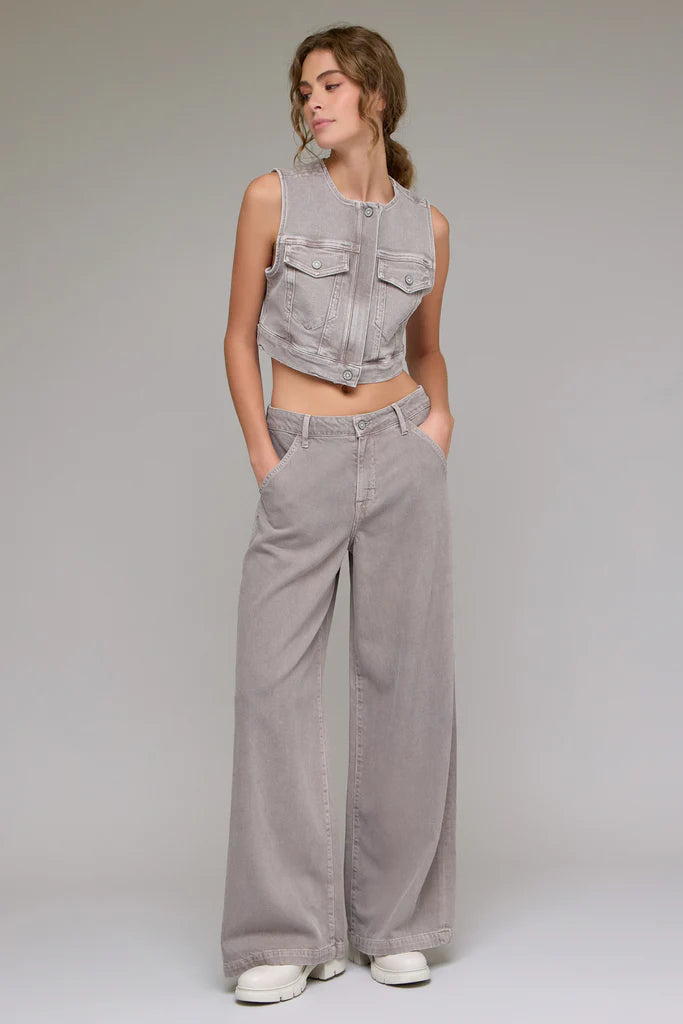 Nori Super Wide Leg Jean