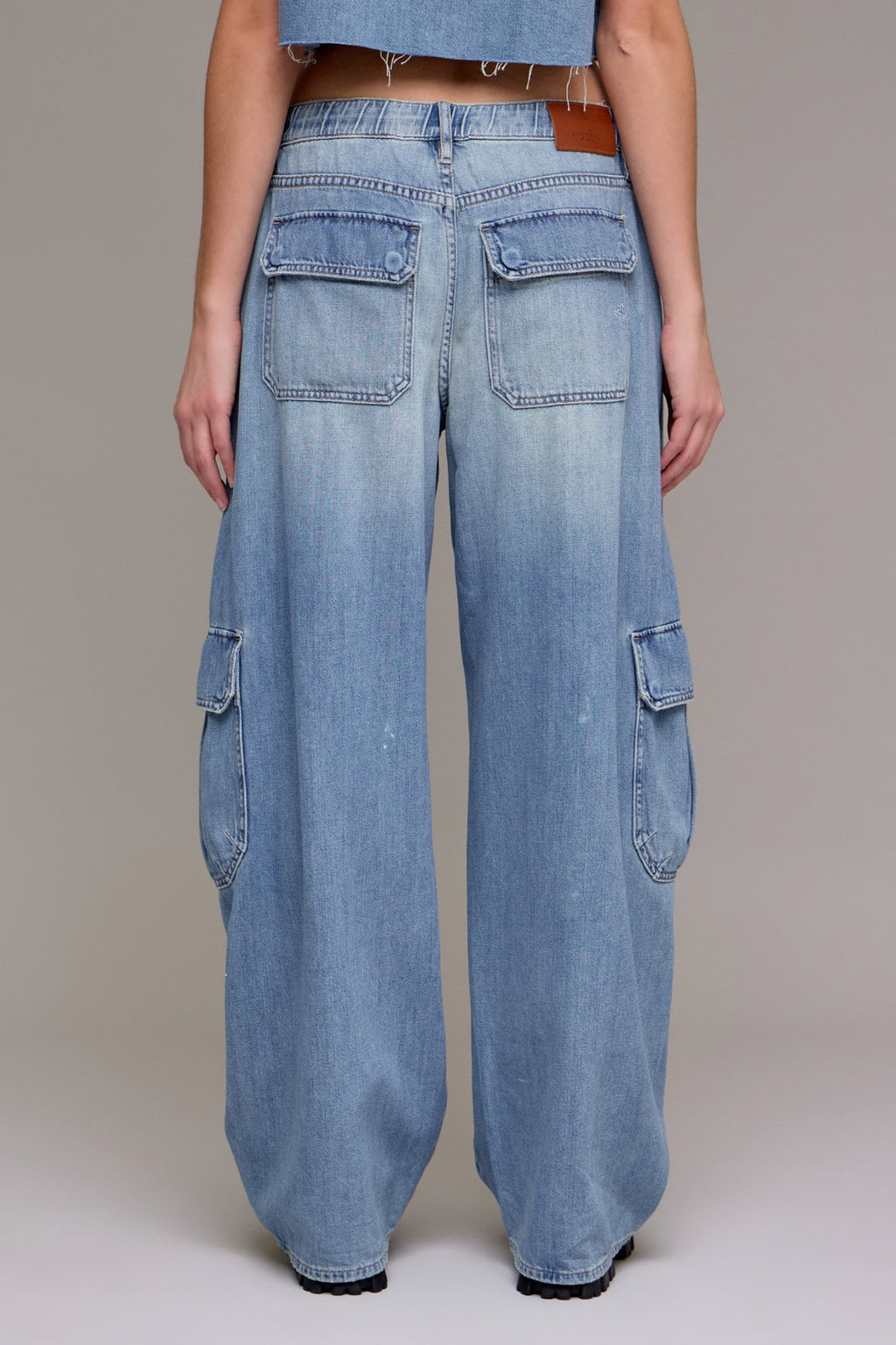 CARGO BARREL JEAN