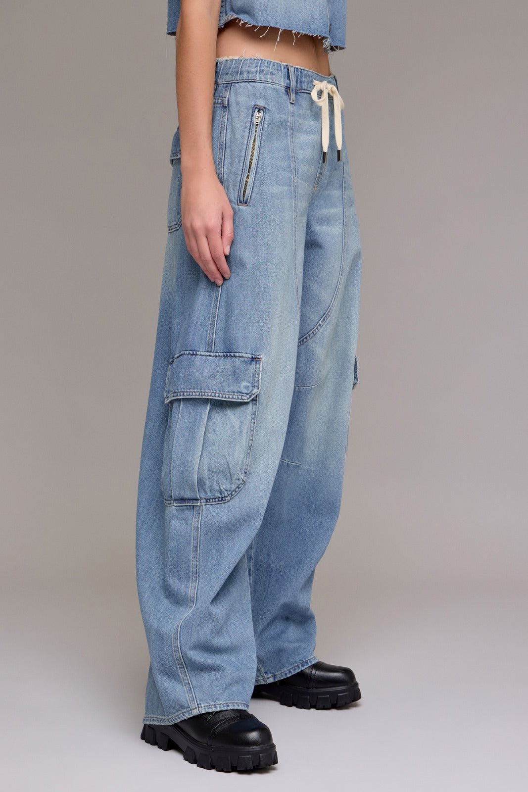 CARGO BARREL JEAN