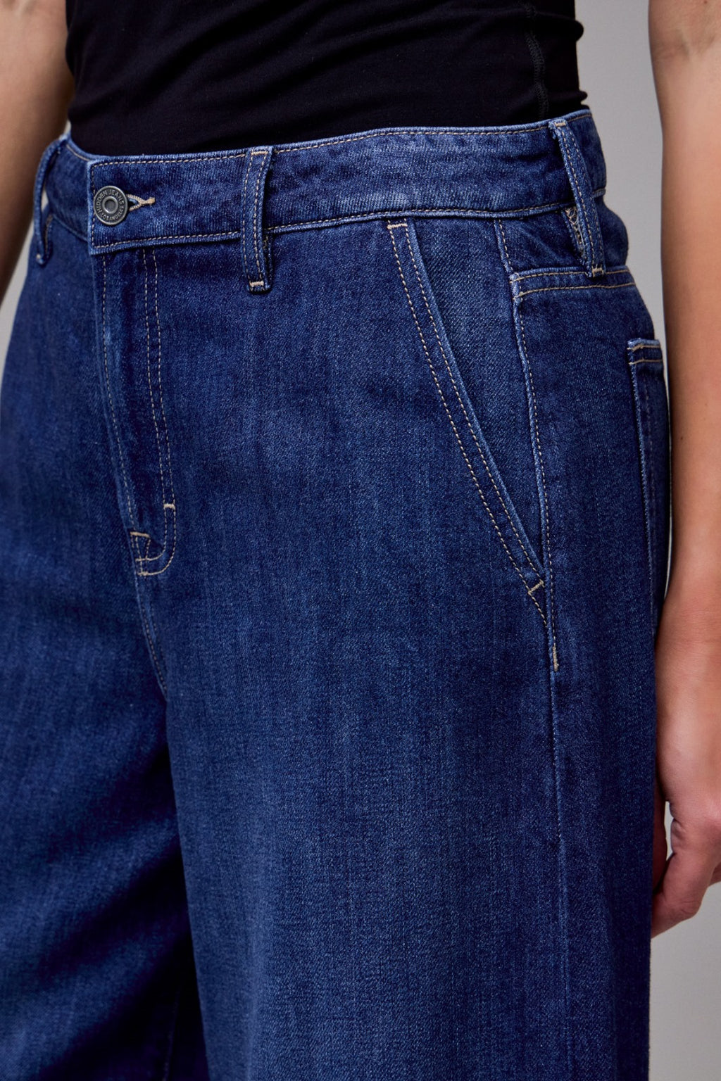 HIGH RISE NORI WIDE LEG JEAN